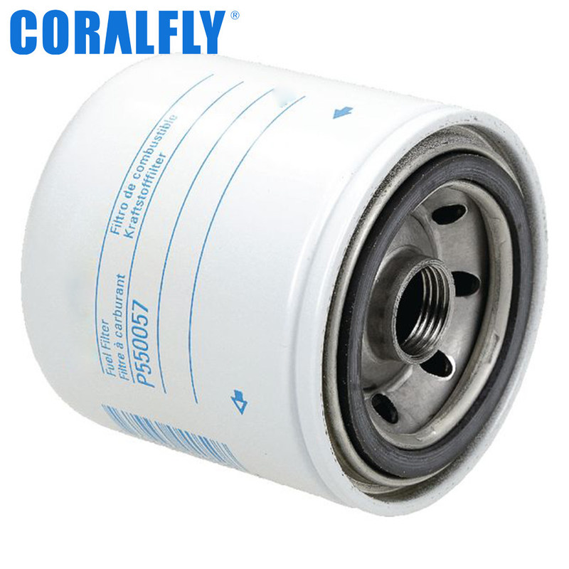 P550057 Filtro de combustível de camião para TOYOTA 233035630